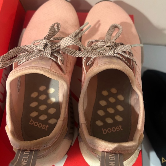 Adidas NMD R1 - Picture 3 of 6